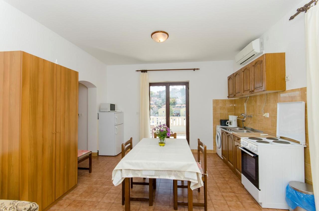 Apartments Goran Postira Εξωτερικό φωτογραφία